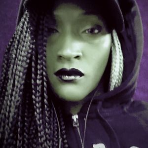 Meet your Posher, Keisha